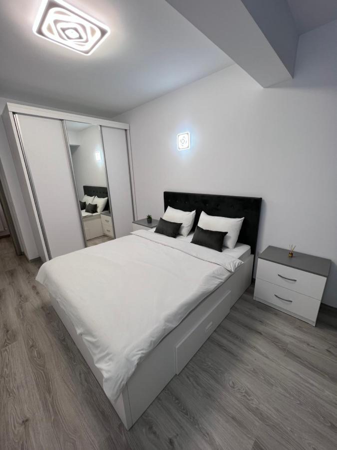 Sunny Accommodation Suceava Exterior photo